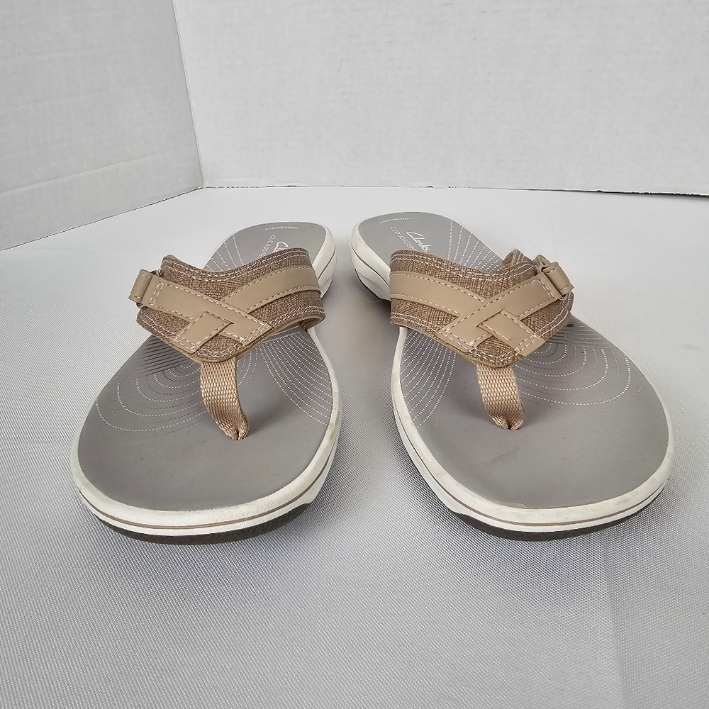 Clarks Cloudsteppers Breeze Sea Thong Sandals Size 9 Comfort Cushioned - Picture 4 of 14